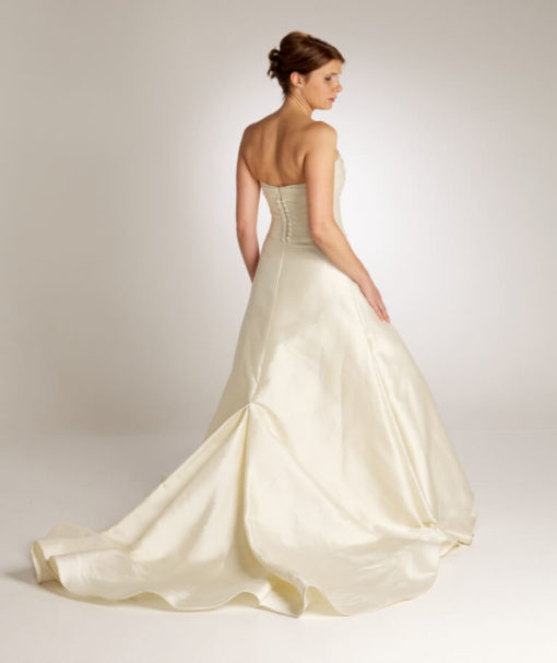 Vera Wang Petite