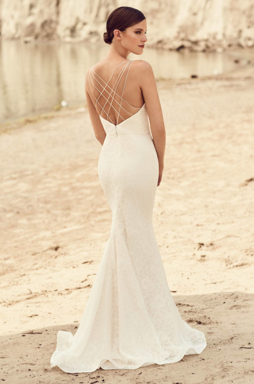 Mikaella 2120 Wedding Dress - Image 2