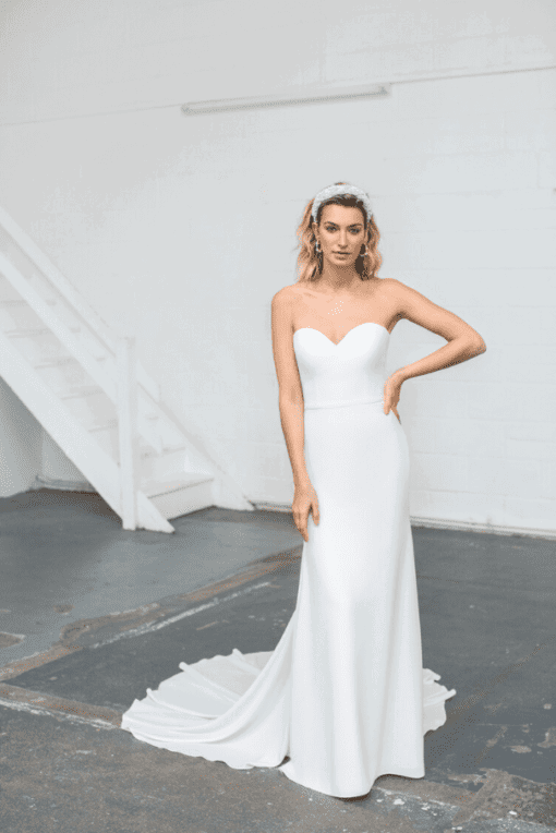 Love Story Bride Cleo