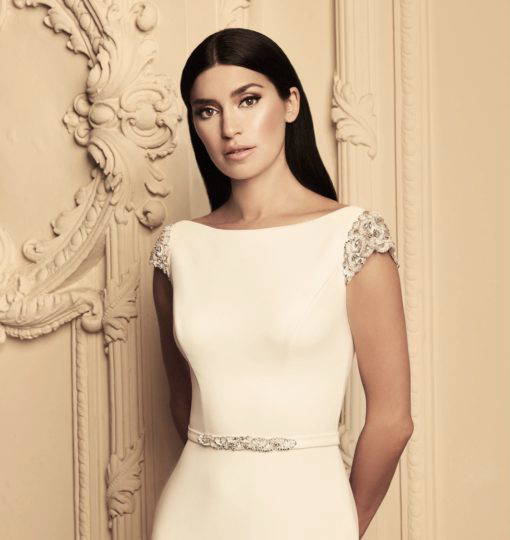Paloma Blanca 4807