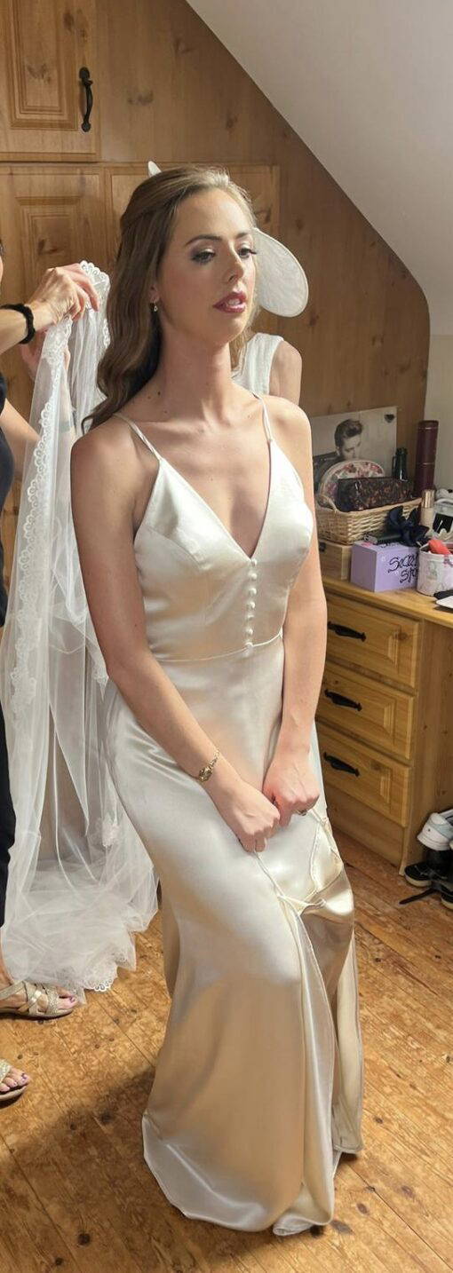 Sarah Foy Designer Wedding Dress - Image 2